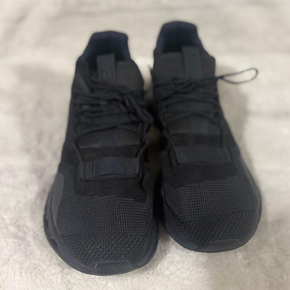 On Running Cloudnova in Black Eclipse - image 3